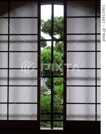 窓 窓 19913901