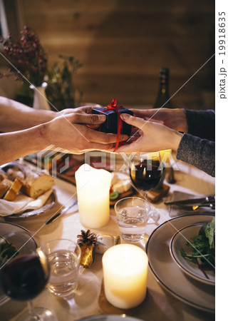 プロポーズ 19918635