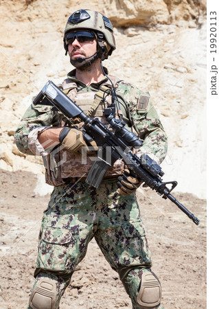 Navy SEAL team 19920113