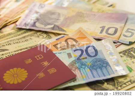 世界の紙幣とパスポート 世界の紙幣とパスポート 19920802