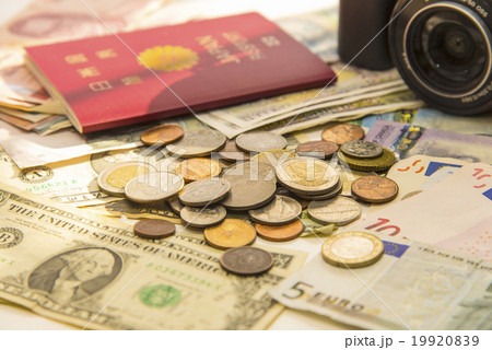 世界の通貨と旅 世界の通貨と旅 19920839