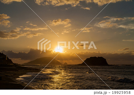 志賀島の夕日 志賀島の夕日 19925958
