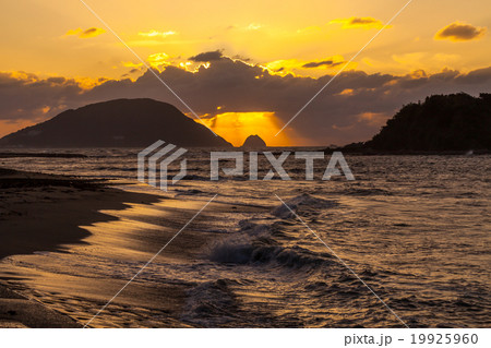 志賀島の夕日 19925960