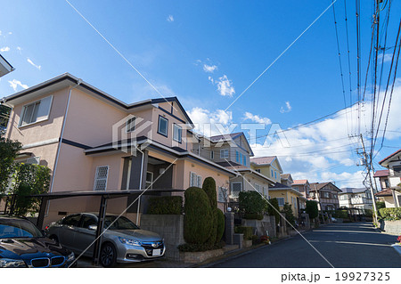 冬の住宅街 19927325