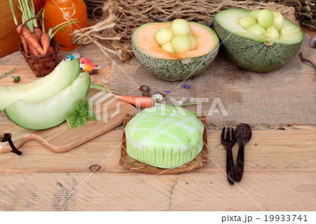 Cantaloupe melon fruit juicy and Melon cake. 19933741