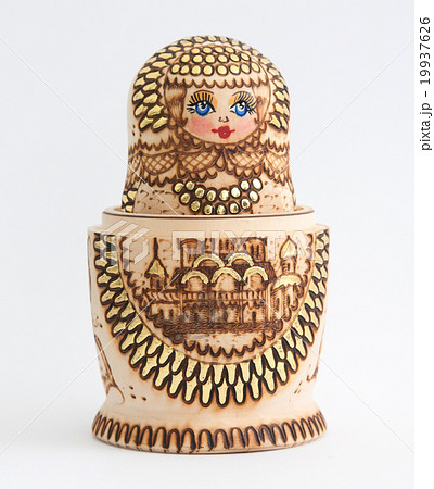 Russian wooden doll - Matryoshka 19937626