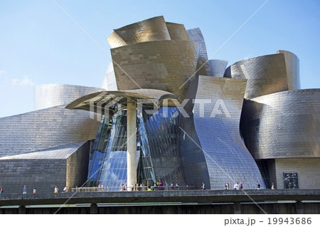 ビルバオ・グッゲンハイム美術館 ビルバオ・グッゲンハイム美術館 19943686