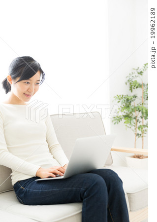 女性　ライフスタイルイメージ 19962189