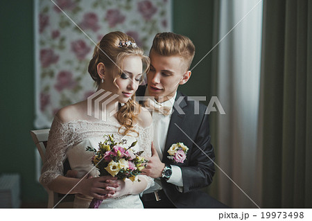 Beautifully dressed young people 2722. Beautifully dressed young people 2722. 19973498