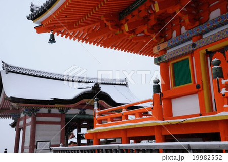 京都市 清水寺三重塔 京都市 清水寺三重塔 19982552