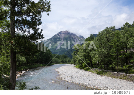 梓川と穂高 19989675