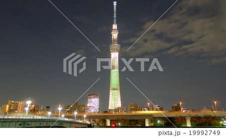 夜の東京スカイツリー 19992749