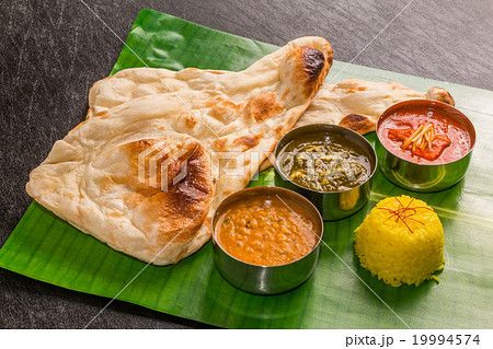 一般的なインドカレー　ミールス　Typical Indian curry set 19994574