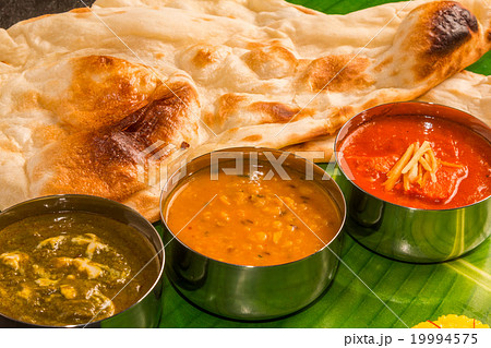 一般的なインドカレー　Typical Indian curry set 19994575