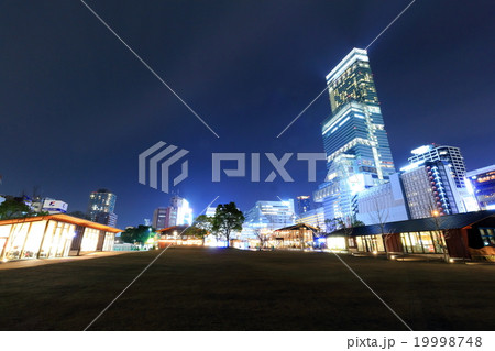 天王寺公園からあべのハルカスの夜景 19998748