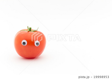 目玉付きトマト: wiggly-eyed tomato 19998953