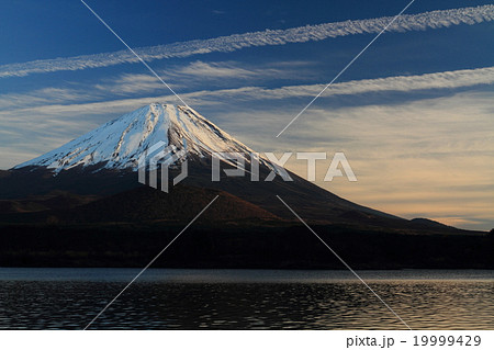 晩秋の精進湖からの富士山 晩秋の精進湖からの富士山 19999429