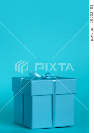 Blue gift box with ribbon Blue gift box with ribbon 20002481