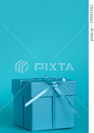 Blue gift box with ribbon Blue gift box with ribbon 20002482