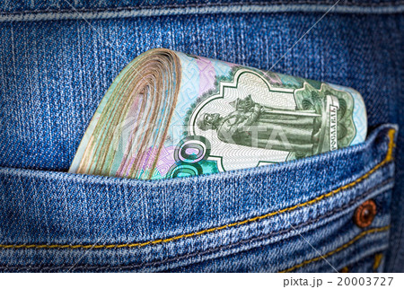Folded Russian rouble bills in the jeans pocket 20003727