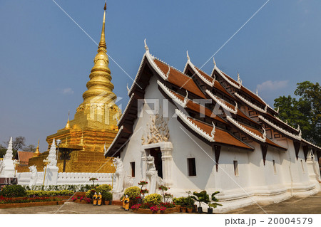Northen thai temple 20004579