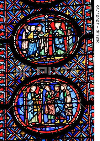 サントシャペル教会のステンドグラス 20005795