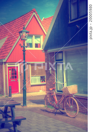 Volendam 20005980