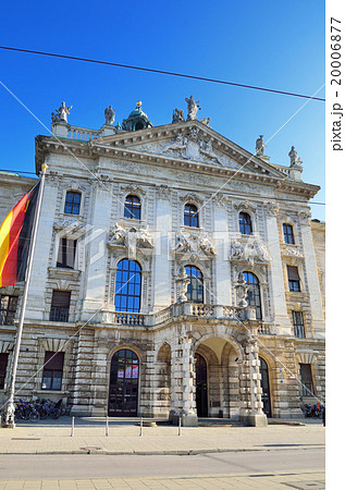 ドイツ ミュンヘン地方裁判所 ドイツ ミュンヘン地方裁判所 20006877