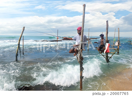 Fishermen on stick 20007765