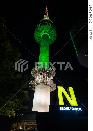 N Seoul Tower in the Night scene 20008096