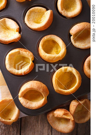Fresh Yorkshire puddings in baking dish macro 20010090