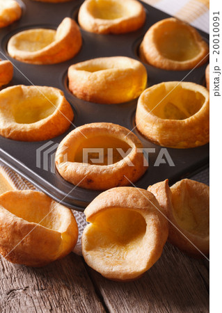 Yorkshire puddings in baking dish close up 20010091