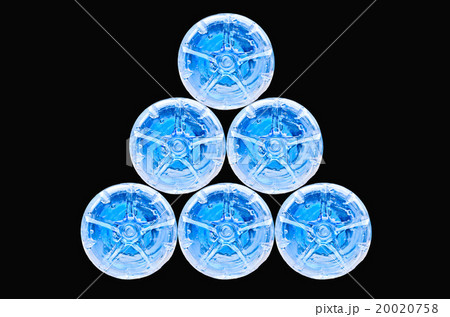 stack of water bottles 20020758