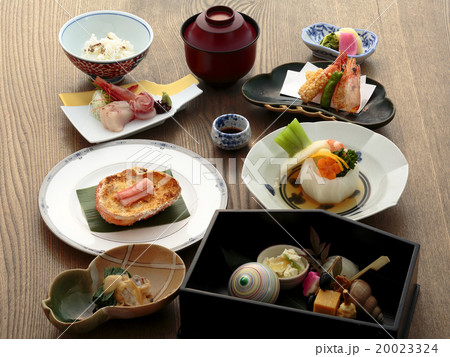 料亭の和会席 20023324