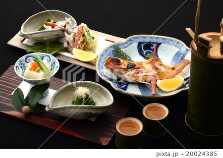 料亭の和会席 20024385