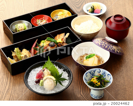 料亭の和会席 20024462