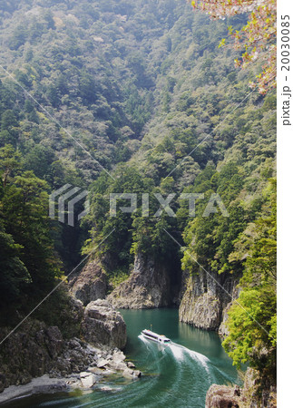 瀞峡とウォータージェット船 熊野川と観光船 和歌山観光名所 奈良観光スポット 瀞峡とウォータージェット船 熊野川と観光船 和歌山観光名所 奈良観光スポット 20030085