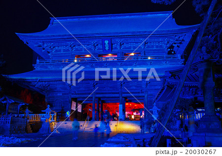 善光寺 灯明まつりの写真素材