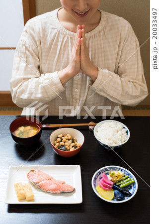 和食　食事シーン 20033497