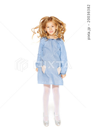 Jumping little girl Jumping little girl 20036382