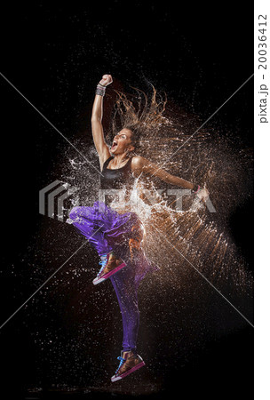 Water splash motion 20036412