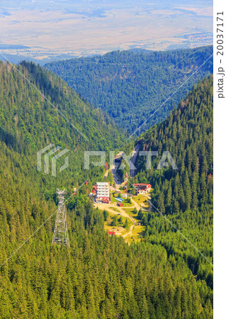 Transfagarasan mountain road, Romanian Carpathians 20037171