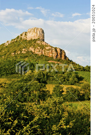 Solutre Rock, Burgundy, France Solutre Rock, Burgundy, France 20051024