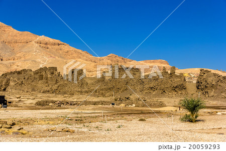 Walls of the Madinet Habu Temple on the West Bank 20059293
