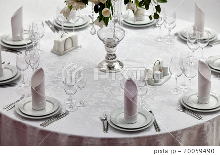Table set for an event party or wedding reception 20059490