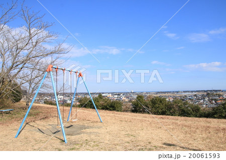 丘の上の公園 20061593