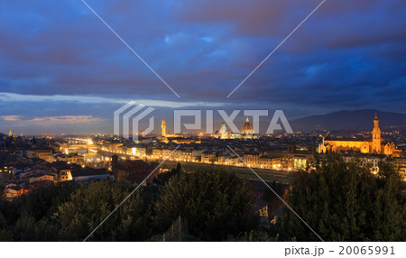 Night Florence top view (Italy). 20065991
