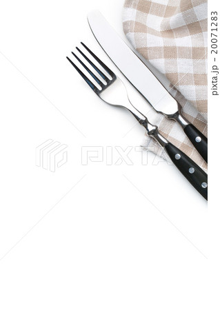 knife, fork and checkerd napkin 20071283