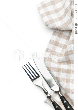 knife, fork and checkerd napkin 20071284
