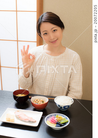 和食　食事シーン 20072205